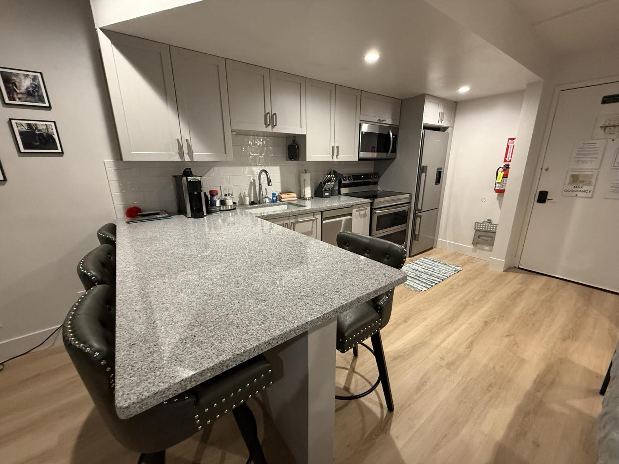 Yosemite West Condos Экстерьер фото